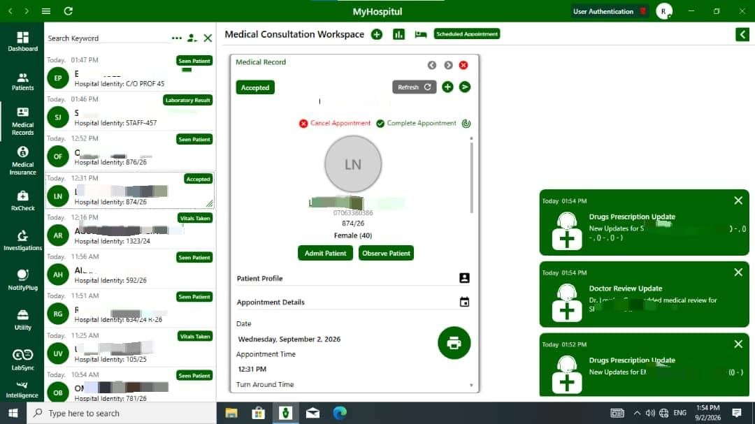 MyHospitul Medical Consultation Workspace with real-time patient status labels